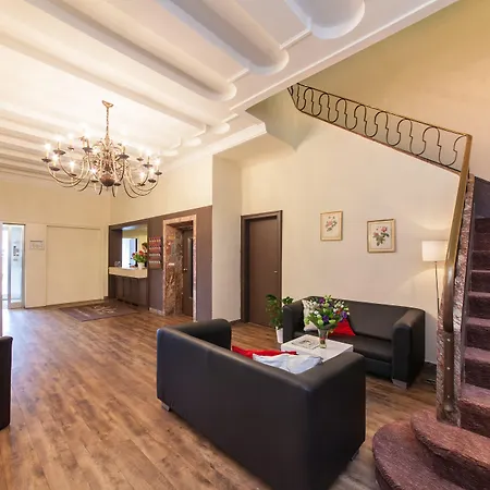 מלון Maxim דיסלדורף