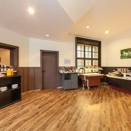 Hotel Maxim Düsseldorf